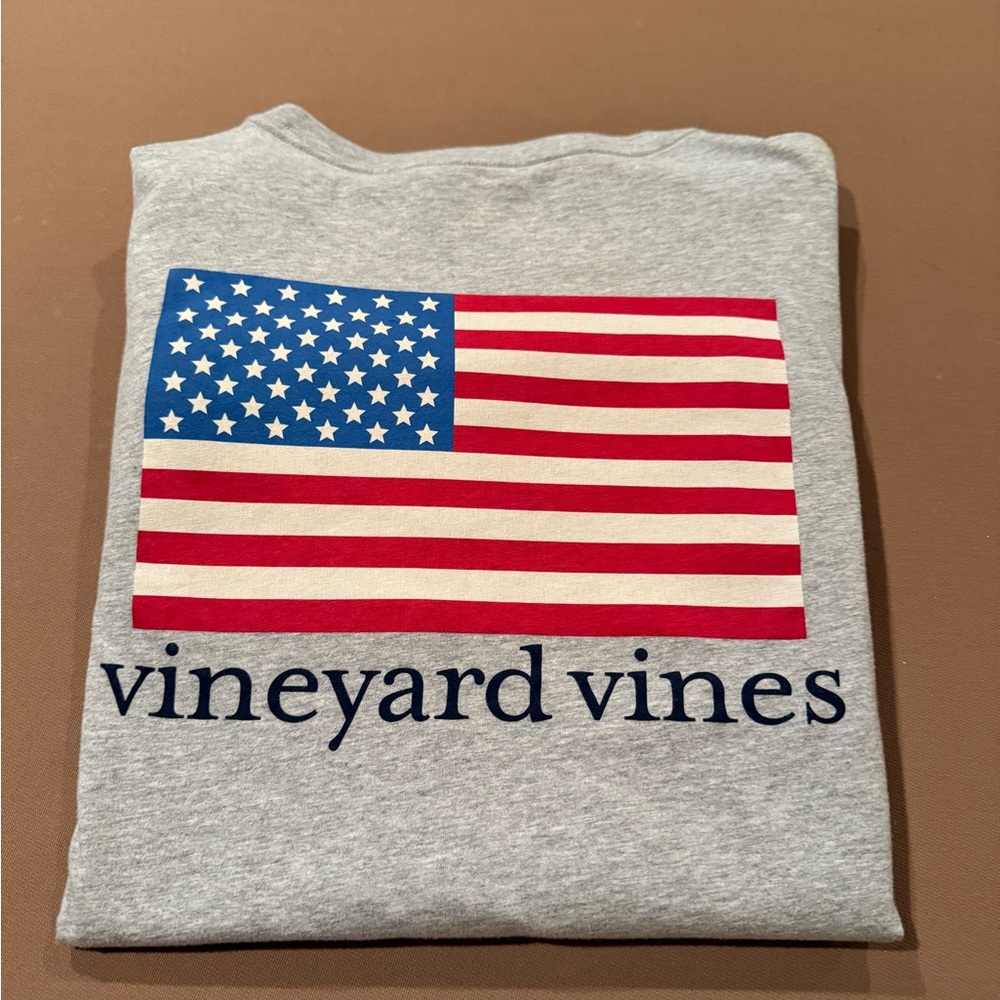 Vineyard Vines Gray Long SleeveT-Shirt with American Flag- XL